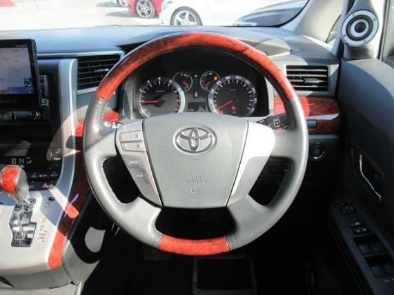 Toyota Alphard 240S Package